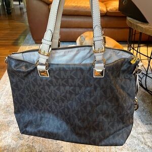 Michael Kors tote bag